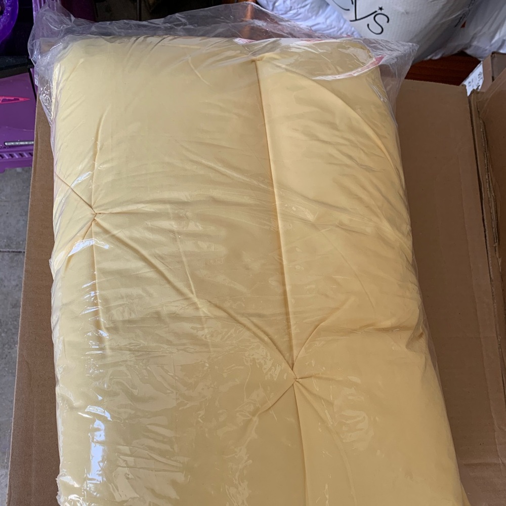 comforter set - Picture 3 of 4